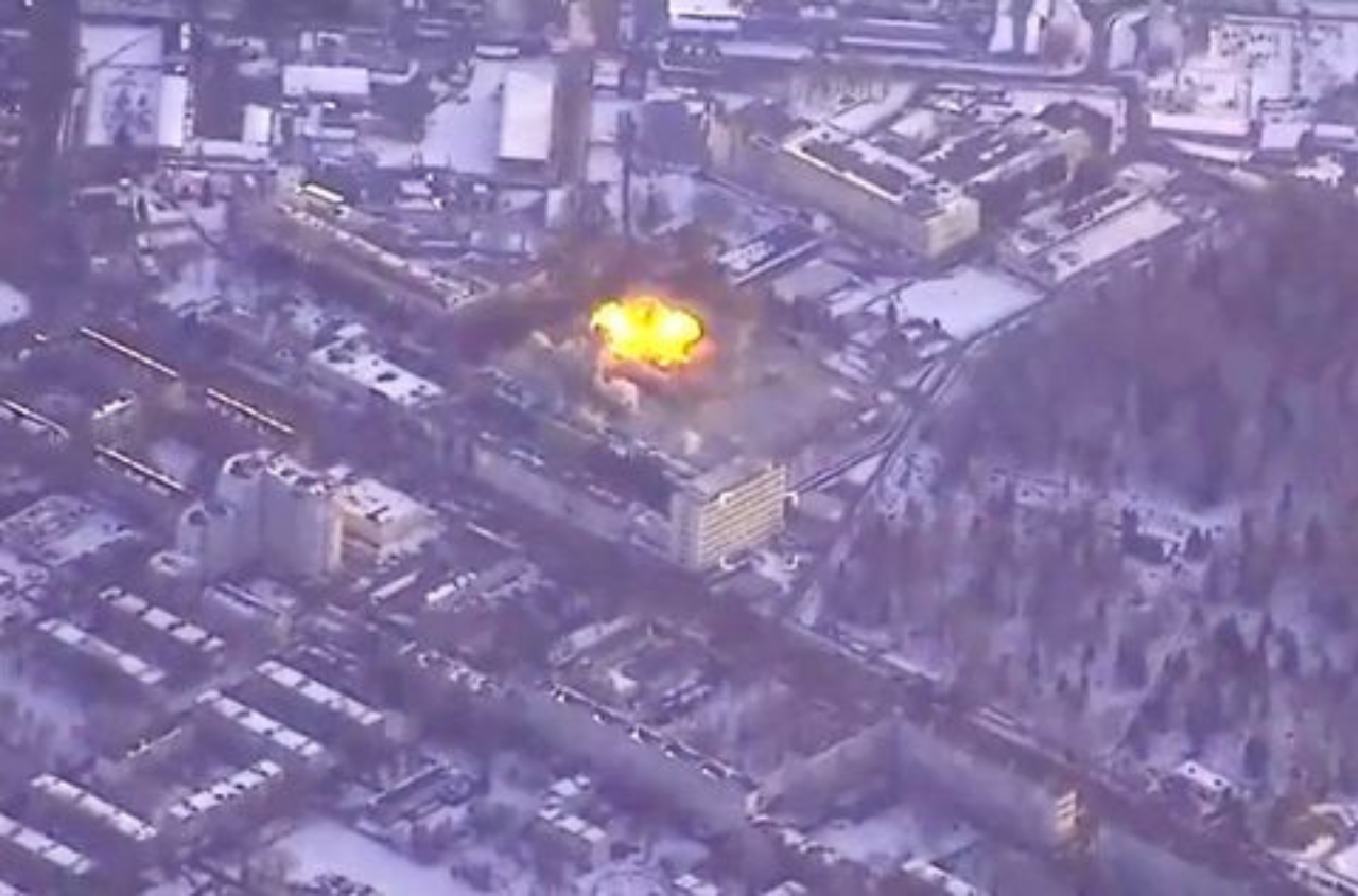 Ukrainian forces destroy Russian microelectronics plant Kremniy EL with Storm Shadow missiles