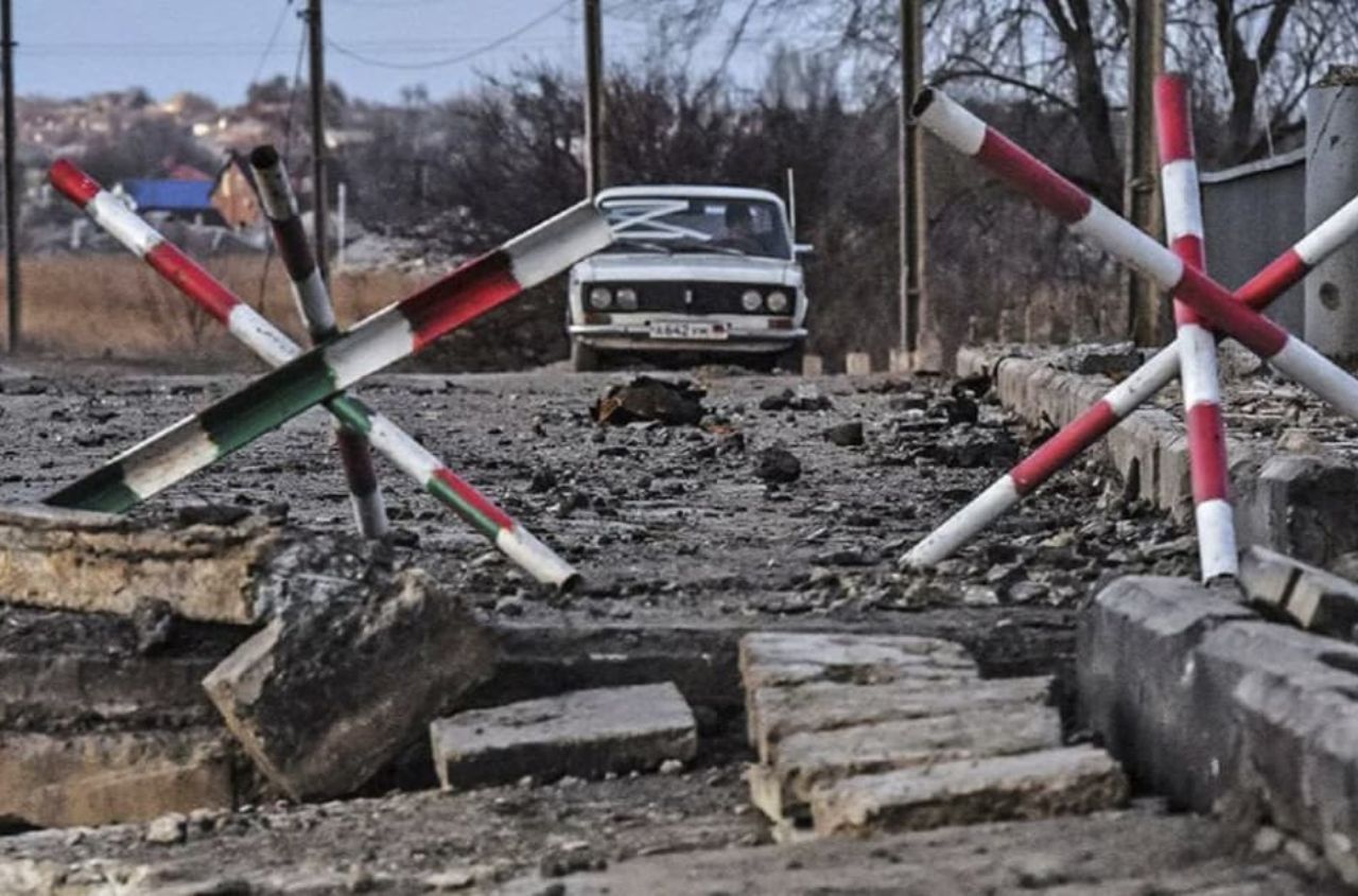Oleshky evacuation crisis: Occupied Kherson residents struggle to flee