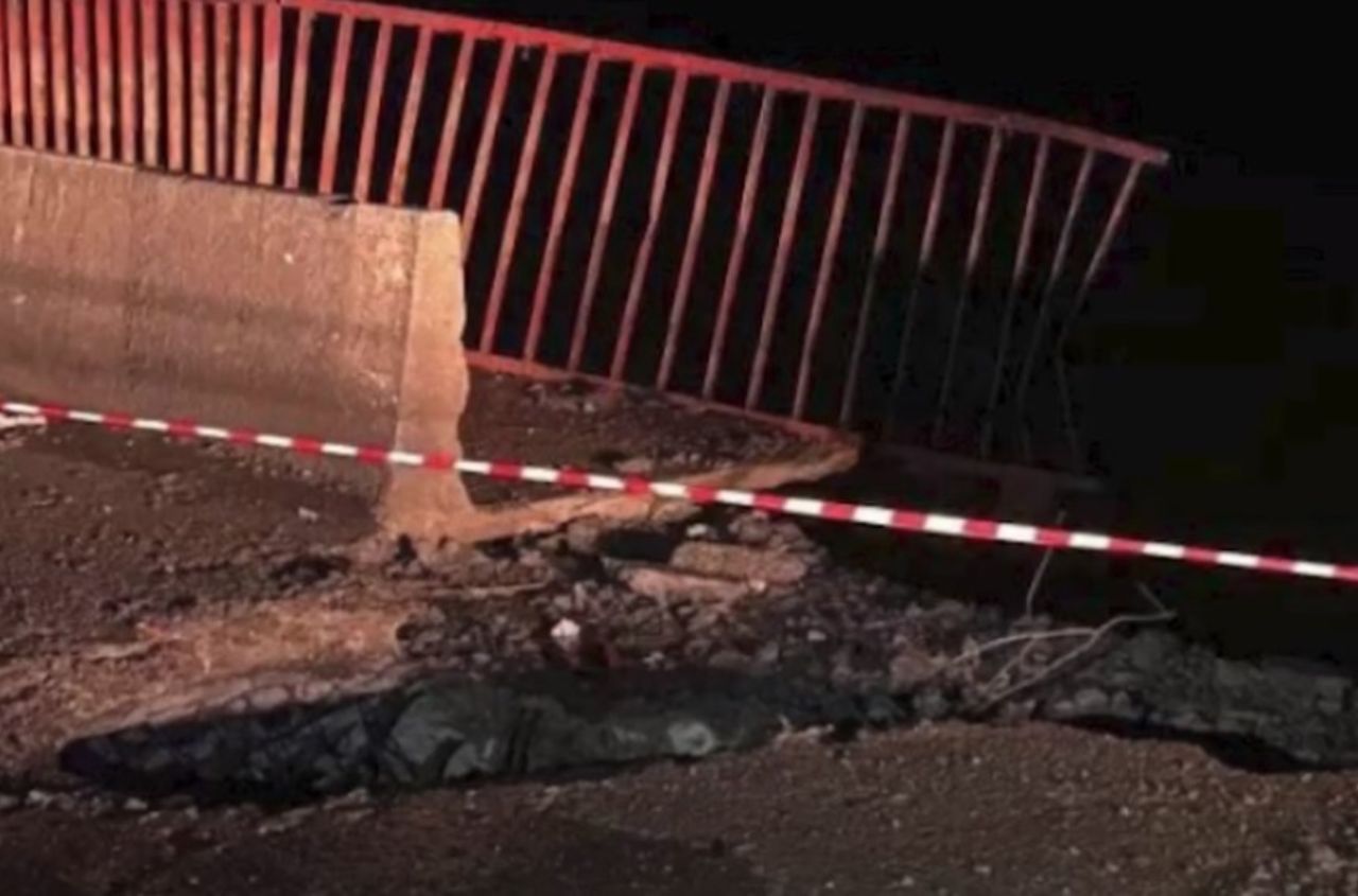 Chonhar bridge fully disabled after repeated Ukrainian strike