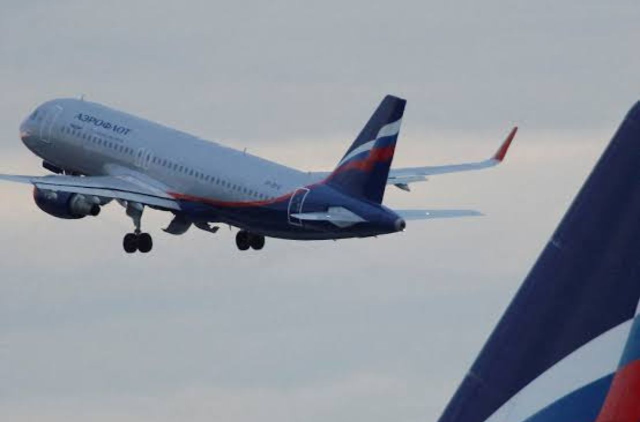 Foreign Intelligence Service: Rostec plans aviation restructuring as Russia’s airline sector faces deepening crisis