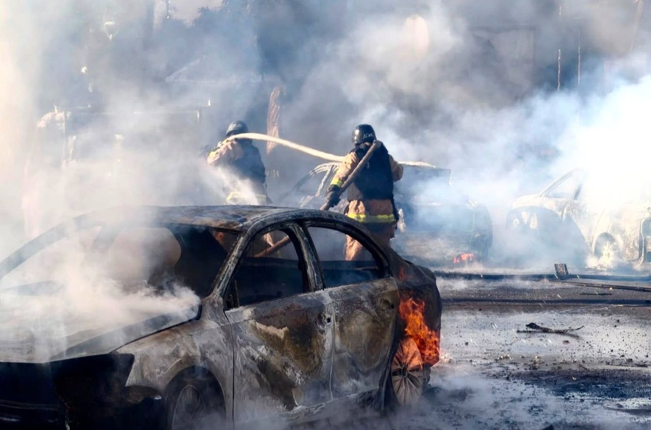 Attack on Pavlohrad shopping centre kills two, injures at least 18