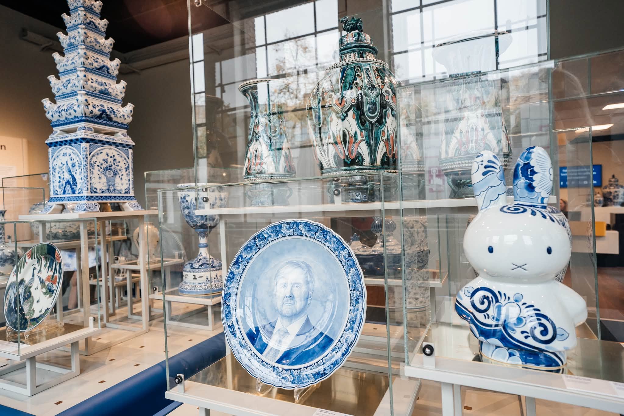 Royal Delft Museum introduces Ukrainian-language audio guide for visitors